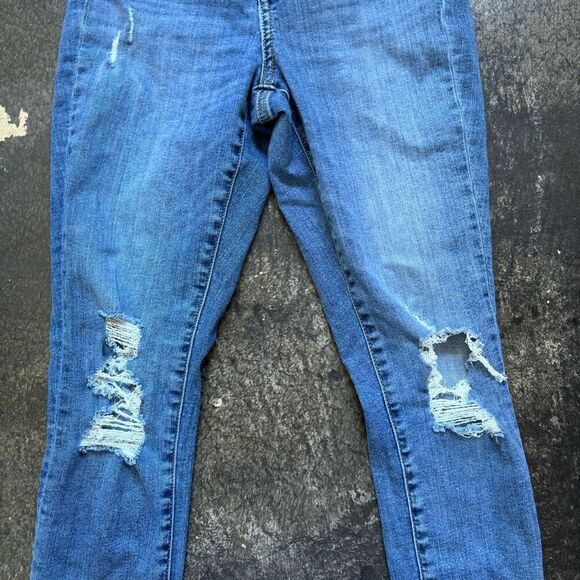 Universal Thread Women's High-Rise Skinny Fit Ripped Denim Jeans Blue Size 0/25 - Picture 3 of 16